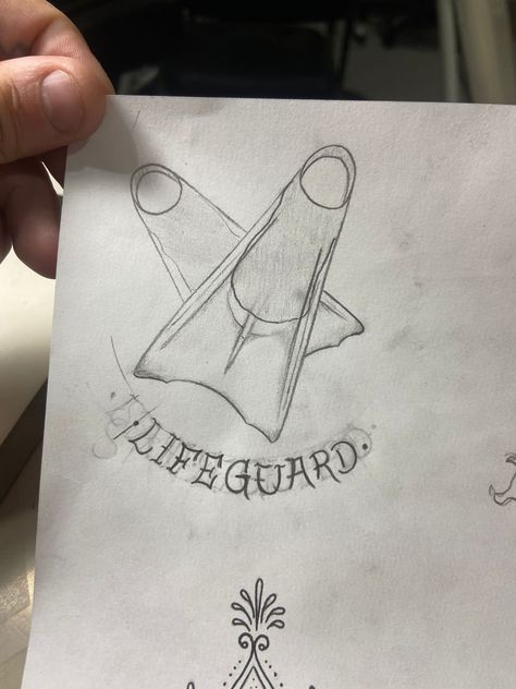 Nadadeiras cruzadas Lifeguard Tattoo, Hallows Tattoo, Deathly Hallows, Creative Tattoos, Deathly Hallows Tattoo, Triangle Tattoo, Tatting, Tattoo Designs, Tattoos