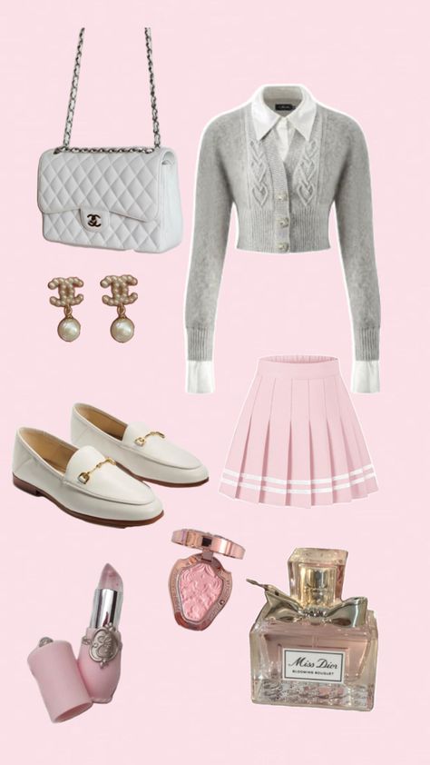 Princess Core Aesthetic Outfit, Princess Core Aesthetic, Princess School, Coquette Style, Princess Core, Aesthetic Outfit, School Outfit, Old Money, Wallets