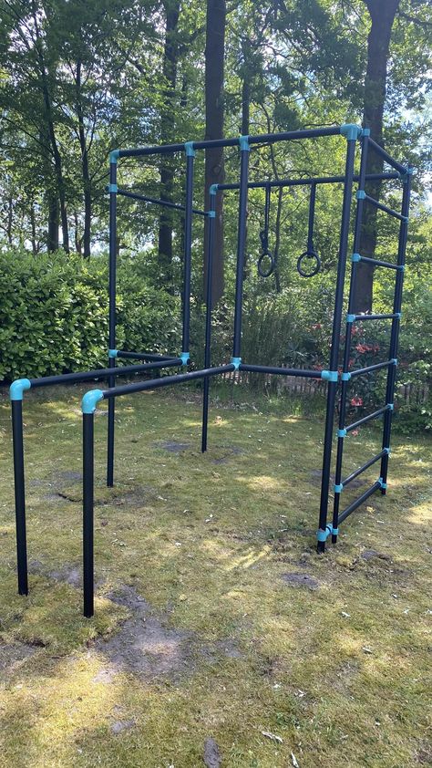 New setup for calisthenics at home. Couldnt be happier wit the results! Calisthenics Backyard Gym, Outdoor Calisthenics Gym, Home Gym Calisthenics, Calisthenics Setup, Home Calisthenics Gym, Diy Calisthenics Gym, Calisthenics Gym Design, Calisthenics Home Gym, Terrace Gym