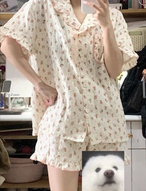 Douyin Pajamas, Lounge Wear Aesthetic, Lounge Wear Stylish, Korean Pajamas, Pajamas Aesthetic, Cotton Pajamas Women, Pajama Fashion, Cute Sleepwear, Cute Pajama Sets