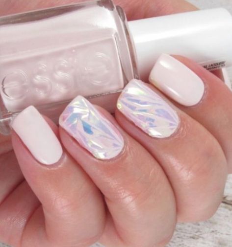 Essie Peak Show, Glass Nail Design, Nail Art Mariage, Nail Art Bleu, Shattered Glass Nails, Glass Nail Art, Lux Nails, Glass Nails Art, 2019 Nails