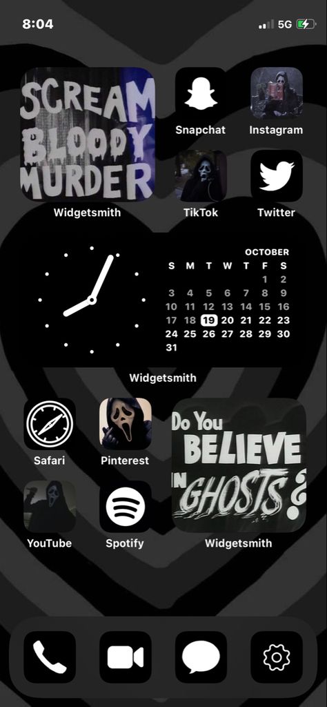 Scream Wallpapers Ios 16, Scream Movie Lockscreen, Ghostface Ipad Wallpaper, Ghostface Homescreen Layout, Horror Movie Iphone Theme, Scream Phone Aesthetic, Scream Iphone Layout, Horror Ios14 Homescreen, Ghost Face Homescreen