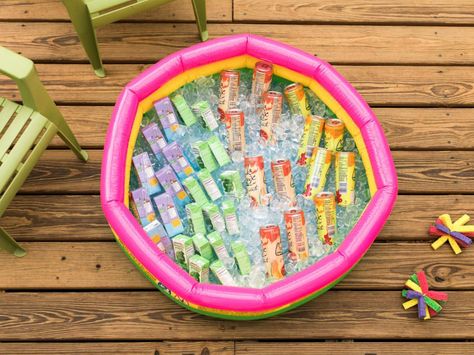 Throw the Best Summer Party Ever With These DIY Ideas Kids Will Love | HGTV Treat Cones, Backyard Pool Parties, Pool Drinks, Mini Mason Jars, Fiesta Tropical, Baby Pool, Dollar Store Hacks, Party Hacks, Pool Noodles