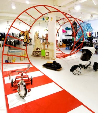 Toy Store Design, Retail Store Interior Design, Retail Interior Design, Retail Store Interior, Retail Inspiration, Retail Concepts, Store Interiors, Concept Shop, Retail Merchandising