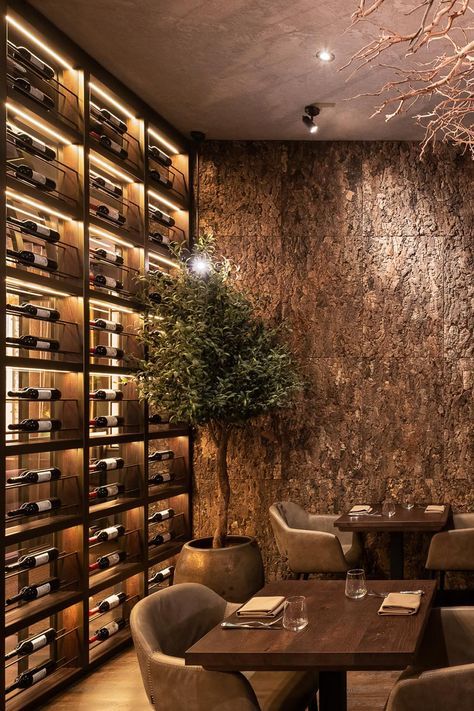 Rustic Italian Restaurant Interior Design, Wine Room Restaurant, Rustic Decor Restaurant, Tree In Restaurant Interiors, Rustic Style Restaurant Interiors, Restaurant Set Up Ideas, Fine Restaurant Design, Modern Wine Bar Restaurant, Wine Cellar Restaurant Design