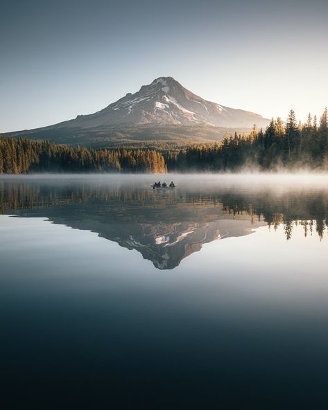 Trillium Lake, Lake Engagement, Earth Pictures, Harbin, National Photography, Travel Wardrobe, Isle Of Skye, Landscape Photographers, Nature Photos