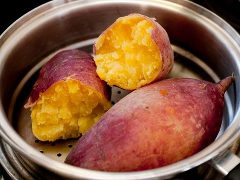 Ways To Cook Sweet Potatoes, Microwave Sweet Potato, Boiling Sweet Potatoes, Sweet Potato Dishes, Steamed Sweet Potato, Cubed Sweet Potatoes, Japanese Sweet Potato, Creamy Mash, Cooking Sweet Potatoes