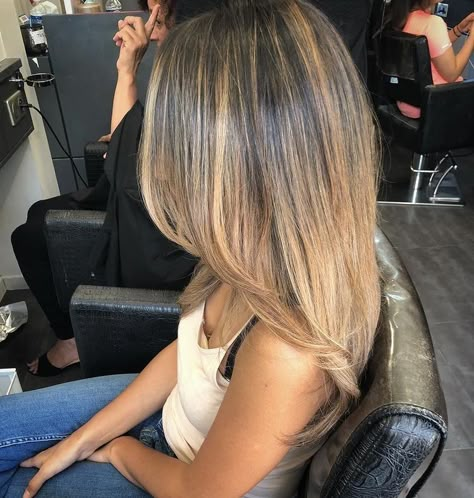 Honey Blonde On Black Hair, Honey Blonde Balayage Black Women, Partial Highlights Black Women, Black Women Highlights Hair, Balayage Hair On Black Women, Blonde Highlights On Dark Hair Black Ppl, Balayage On Black Women, Blonde Balayage On Black Women, Honey Blonde Hair On Brown Skin