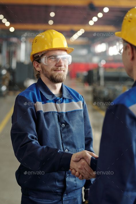 Construction Photoshoot, Factory Photoshoot, Construction Company Branding, Construction Photography, Photo Branding, Factory Photography, Factory Office, Team Photoshoot, Construction Images