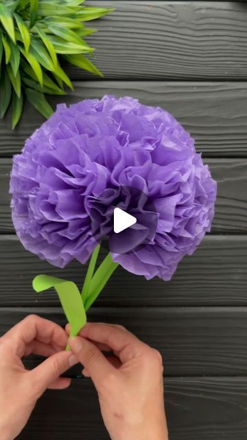 Easy Paper Decorations Diy, Small Paper Flowers Tutorial, Small Tissue Paper Flowers Diy, Flower Making Easy, Paper Flowers Handmade, Diy Peony Paper Flower, Boquetes Of Flowers Paper Craft, Tissue Paper Flowers Easy Step By Step, Fun Paper Crafts Easy