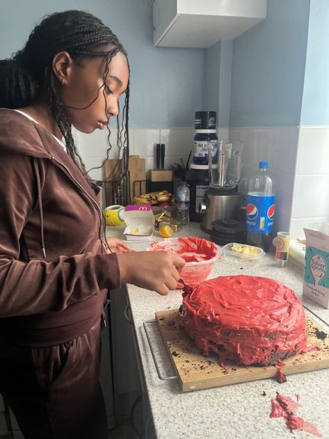 Baking Aesthetic Black Women, Cake Decorating Aesthetic, Aesthetic With Friends, Decorating Aesthetic, With Friends Black, Friends Black, Spiderman Cake, December 2024, 2025 Vision