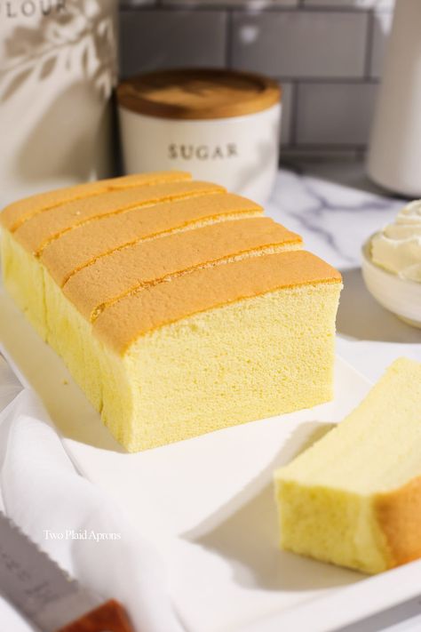 Castella Cake Recipe, Castella Cake, Baking Spices, Cake Sandwich, Asian Cake, Resipi Kek, Square Cake Pans, Custard Cake, Sponge Cake Recipes