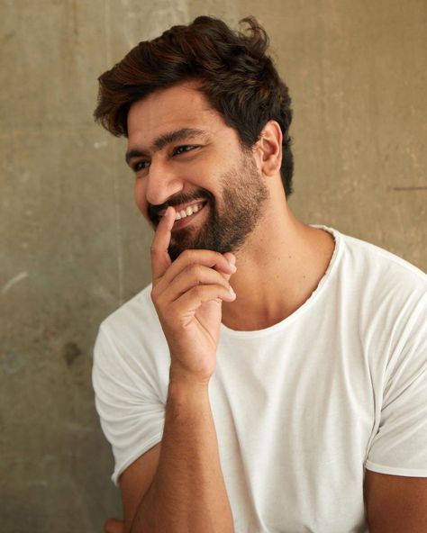 Vicky Kaushal, Indian Actors, Indian Men, Man Crush Everyday, Indian Man, Actors Images, Love Me Forever, Indian Bollywood, Friends Quotes Funny