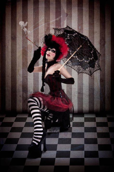 Gothic. fashion take on Gothic style - Model/MUA/Clothes Sty...full body gothic. Dark Circus, Circus Costume, Gothic Vintage, Under My Umbrella, Gothic Rock, Gothic Steampunk, Vintage Circus, Gothic Girls, Twitch Tv