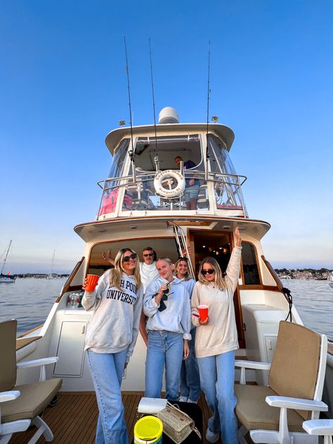 Newport Ri Aesthetic, Newport Ri Bachelorette Party, Bachelorette Boat Party Outfit, Newport Bachelorette Party, Newport Bachelorette, Sailing Party, Grad Trip, Birthday Vibes, Friends Bridal