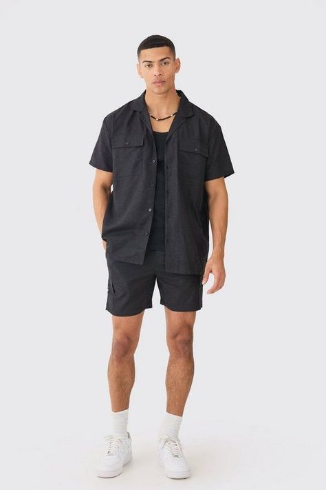 Lightweight and breathable linen cargo shirt and short set perfect for summer. #linen #cargo #shirt #short Black Shorts Outfit, Short Pants Outfit, Black Outfit Men, Boyfriend Outfit, Mens Shorts Outfits, Mens Casual Outfits Summer, 여름 스타일, Cargo Shirts, Mens Outfit Inspiration