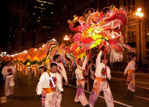 #GoAltaCA | Chinese New Year 2019: Your San Francisco parade guide - A month’s worth of Year of the Pig festivities will culminate Feb. 23 illuminated parade, one of the few illuminated nighttime parades in the world. (Karl Mondon/Staff archives) Chinese New Year Parade, Lunar New Year 2023, Chinese Lunar Calendar, Chinatown San Francisco, Palace Of Fine Arts, Year Of The Pig, San Francisco Travel, New Year 2023, Dress Appropriately