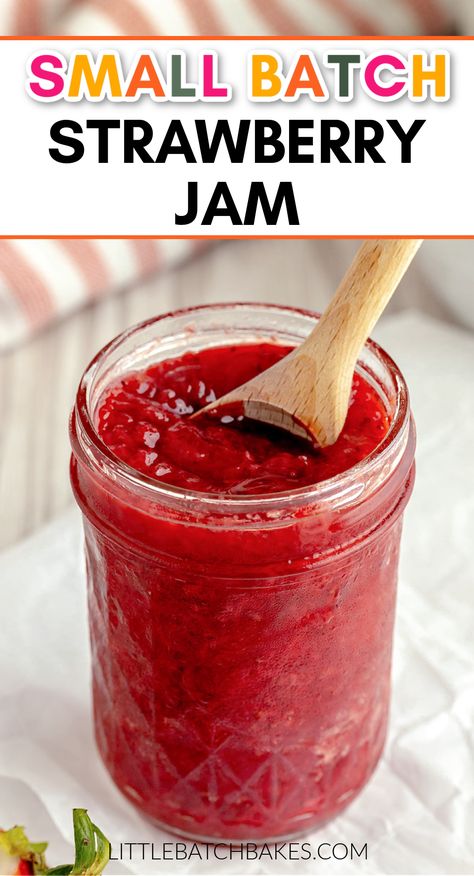 Easy small batch of strawberry jam. This recipe is made without pectin and only requires 4 ingredients. It makes one jar of fresh strawberry jam, perfect for getting you through the week! Strawberry Jam Small Batch, Quick And Easy Strawberry Jam, Pectin Free Strawberry Jam Easy, Small Batch Freezer Jam, Homemade Strawberry Jam No Sugar, How To Make Jam Easy, Quick Strawberry Jam, How To Can Strawberry Jam, Crockpot Strawberry Jam