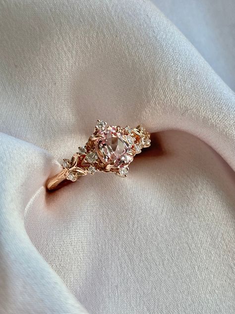 Peach Engagement Rings, Pink Diamond Ring Engagement, Filigree Ring Engagement, Fairytale Engagement Rings, Sapphire Rose Gold Ring, Pink Stone Engagement Rings, Sapphire Engagement Ring Vintage, Pink Sapphire Engagement Ring, Esthetics Room