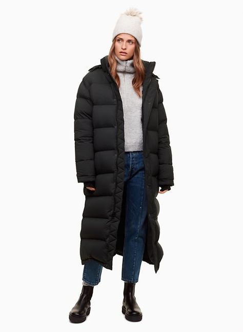 THE SUPER PUFF - LONG | Aritzia Super Puff Long, Jennifer Anniston Style, Tna Super Puff, Winter Hygge, The Super Puff, Puffer Jacket Outfit, Super Puff, Minimal Wardrobe, Black Puffer Coat