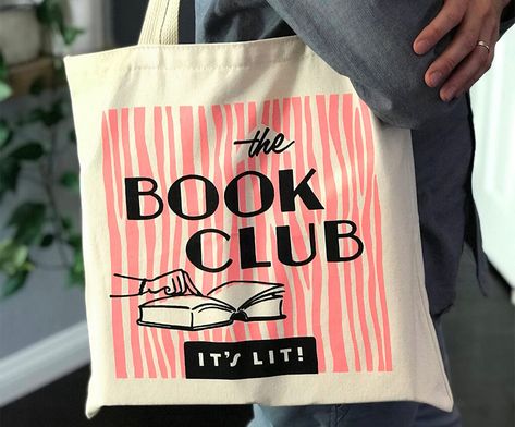 Book Club Tote Bags, Book Bag Ideas, Diy Paper Bookmarks, Book Totes, Bookish Lifestyle, Book Club Ideas Hosting, Diy Bookmark Ideas, Womens Book Club, Make A Bookmark