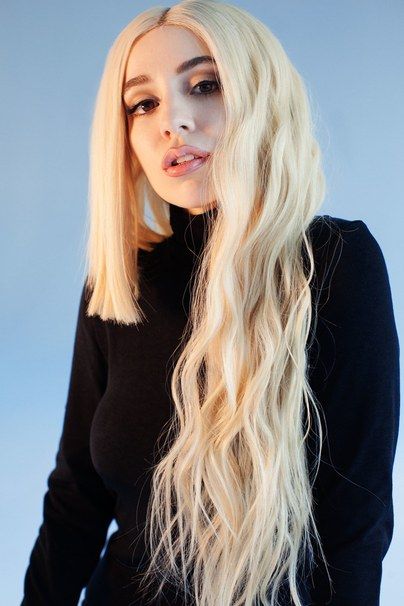 “Sweet but Psycho” Singer Ava Max Is Trying to “Bring Pop Back” | Vanity Fair Ava Max, Blonde Hair, A Woman, Blonde, Hair Styles, Hair