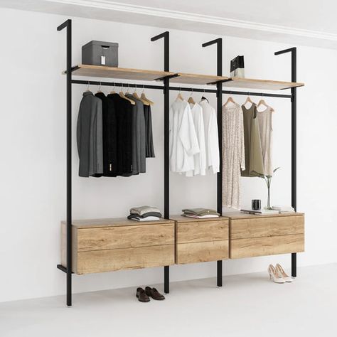 Open wardrobes and walk in wardrobes. Shelving systems for open-plan dressing rooms, bedrooms and entry halls. Order online now. Ideas De Boutique, Wardrobe Shelving, Shop Shelving, Wardrobe Systems, Open Wardrobe, Open Closet, Regal Design, Retail Shelving, Shelving Racks