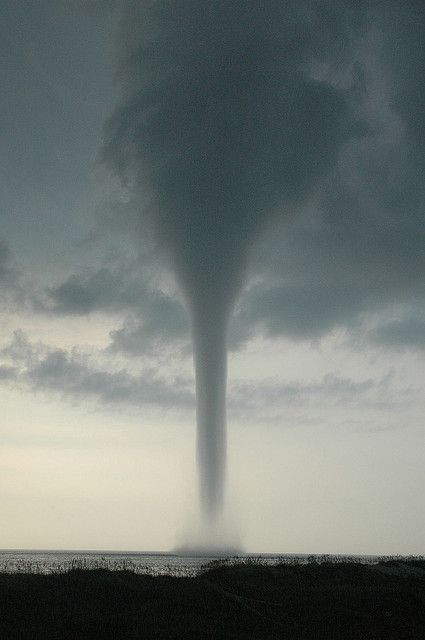 Waterspout Whirlwind Aesthetic, Weather Phenomenon, Tornado Pictures, Storm Chasing, Wild Weather, Stormy Night, Stormy Weather, Seasons Art, Meteorology