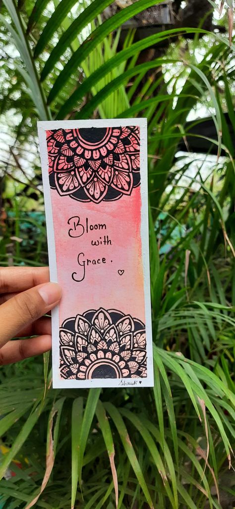 Positive affirmation. Bookmark Crochet Tutorial, Mandala Bookmark, Bookmark Easy, Homemade Bookmarks, Mandala Book, Bookmark Crochet, Handmade Bookmarks Diy, Watercolor Mandala, Easy Mandala Drawing