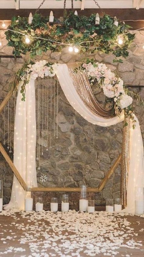 Hexagon Wedding, Baby Shoes Diy, Wedding Arbour, Shoes Diy, Geometric Wedding, Marriage Ceremony, 2020 Trends, Diy Wedding Decorations, Wedding Arch