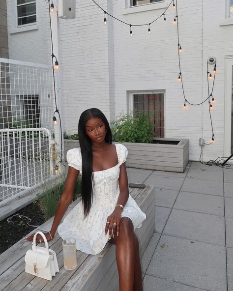 Marguerite Mendy | Thank you @proctergamble @msl_canada for inviting me 🤍 Dress @babyboofashion Bag and shoes @callitspring . . . . #montrealinfluencers… | Instagram Maya Mills, Black Feminine Outfit, Feminine Black Women, Bag And Shoes, Diy Summer Clothes, Earthy Outfits, Black Femininity, Dark Skin Women, Instagram Photo Inspiration