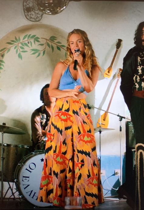 Mama Mia Orange Skirt, Mamma Mia 2 Outfits Lily James, Mamma Mia Jumpsuit, Mama Mia Here We Go Again Outfits, Mamma Mia Young Donna Outfits, Mamma Mia Movie Outfits, Lily James Mamma Mia Outfits, Mamma Mia Here We Go Again Outfits, Mama Mia 2 Outfits