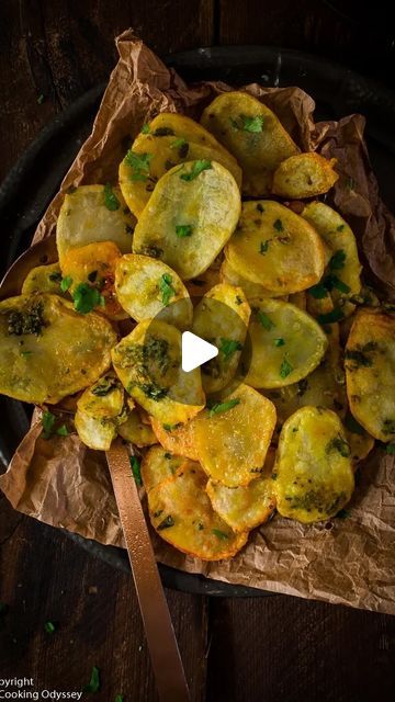 Hayley Dhanecha on Instagram: "Maru’s Crispy Potato Bhajia and chutney! Every east african gujju has a soft spot for these irresistible Maru’s Bhajia. Potatoes are thinly sliced then coated in a flavourful batter before they are deep fried to crispy perfection. They’re best served with a spicy tomato chutney 🥵 Luckily, the recipe is straightforward so you can make a big batch in your own home! 🙌 Comment “bhajia” below and you’ll receive a clickable recipe link in your DMs Recipe for the crispy bhajia and Maru’s tomato chutney at https://www.jcookingodyssey.com/marus-bhajia-crispy-potato-bhajiya/ Or find in the tap bio #marusbhajia #crispypotatobhajia #bhajia #indiansnacks #pakora #bhaji East African cuisine, East African Indian, Kenyan cuisine, Maru’s Bhajia House" Maru Bhajia Recipe, Kenyan Cuisine, Spicy Tomato Chutney, Tomato Chutney, Crispy Potatoes, Soft Spot, Chutney Recipes, Indian Snacks, Deep Fried