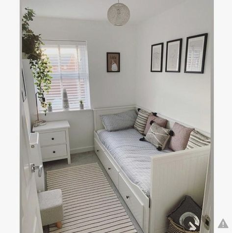 Box Room Bedroom Ideas, Bedroom Storage For Small Rooms, Daybed Room, Tiny Bedroom Design, Small Guest Bedroom, Diy Bedroom Storage, Box Bedroom, Furniture Small Spaces, Dekorasi Kamar Tidur