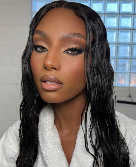 Unapproachable Makeup, 90s Makeup Look, Birthday Makeup Looks, Sultry Makeup, Show Makeup, Soft Makeup Looks, Makeup For Black Skin, Brown Skin Makeup, Soft Glam Makeup