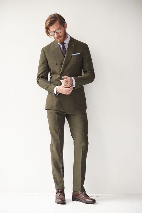 Mens Suit Style, Michael Bastian, British Style Men, Mens Fashion Work, Big Men Fashion, Gray Label, New Mens Fashion, Green Suit, Best Mens Fashion