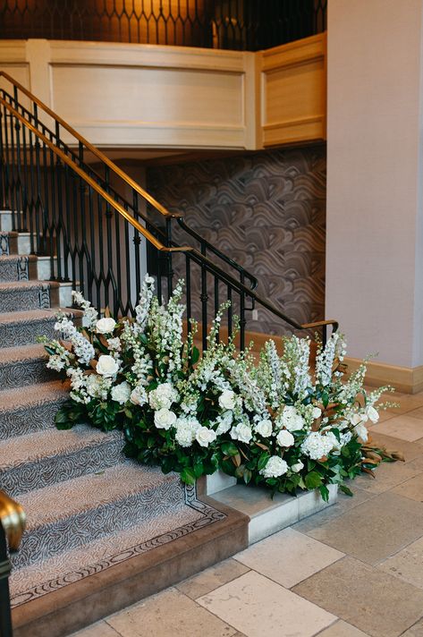 White Flower Staircase Wedding, Staircase Florals Wedding, Staircase Flowers Wedding, Floral Hedge, Staircase Flowers, Staircase Installation, Aisle Florals, Wedding Stairs, White Delphinium