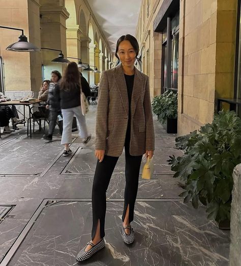 La Ligne (@lalignenyc) • Instagram photos and videos Alaia Studded Flats Outfit, Black Mesh Ballet Flats Outfit, Mesh Flats Street Style, Rhinestone Ballet Flats Outfit, Rhinestone Flats Outfit, Alaia Ballet Flats Outfit, Studded Ballet Flats Outfit, Alaia Flats Outfit, Alaia Ballet Flats