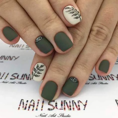 Nails Olive, Olive Green Nails, Olive Nails, November Nails, Green Nail Designs, Green Nail, Thanksgiving Nails, Dark Nails, Fall Nail Designs