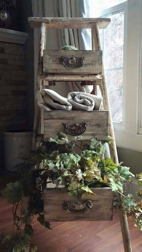 old ladders and drawers                                                                                                                                                     More Denim Repurpose, Furniture Dresser, Diy Muebles Ideas, Old Ladder, Old Drawers, Interior Vintage, Upcycled Clothes, Upcycled Art, Wooden Ladder