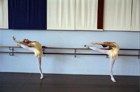 pas-d-elevation:  POB students Vaganova Ballet Academy, Svetlana Zakharova, Ballet Studio, Ballet Pictures, Ballet Russe, Anna Pavlova, Ballet Academy, Ballet Inspiration, Types Of Dancing