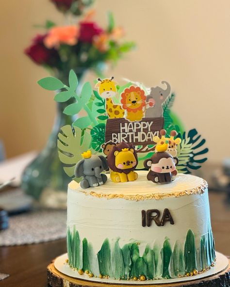 Jungle Safari themed cake 🎂 🐰🐹 . . #mithamorsel #bayarea #egglessbaking #bayareacakes #cakedesign #cake #cake #insta #california #supportsmallbusiness #réel #reelsinstagram #reelitfeelit #reelitfeelit #cakecakecake #cakedesign #eggcakes #cakedecorator Safari Birthday Cake Simple, Simple Safari Cake, Jungle Smash Cake, Cake Safari Birthday, Jungle Theme Cake, Jungle Safari Cake, Jungle Theme Cakes, Safari Cake, Jungle Safari Birthday