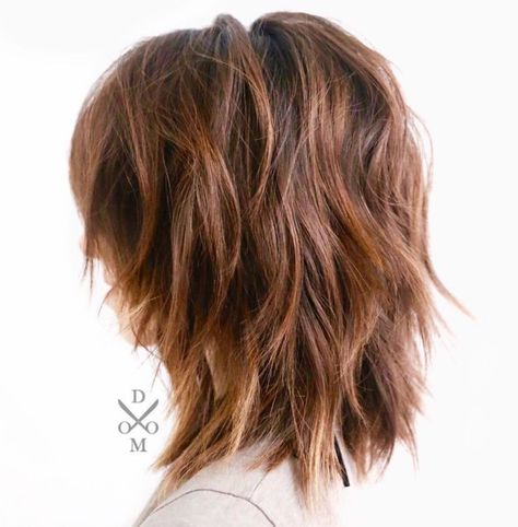 60 Most Beneficial Haircuts for Thick Hair of Any Length Shaggy Layered Hairstyles, Thick Frizzy Hair, Modern Shag Haircut, Κούρεμα Bob, Medium Shag Haircuts, Thick Hair Cuts, Haircuts For Thick Hair, Thick Wavy Hair, Shaggy Haircuts