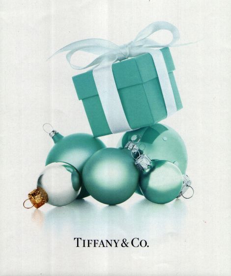 tiffany-advertisement Tiffany Setting Engagement Ring, Tiffany Christmas, Verde Tiffany, Tiffany Setting, Turquoise Christmas, Blue Christmas Decor, Azul Tiffany, Color Turquesa, Christmas Wonderland