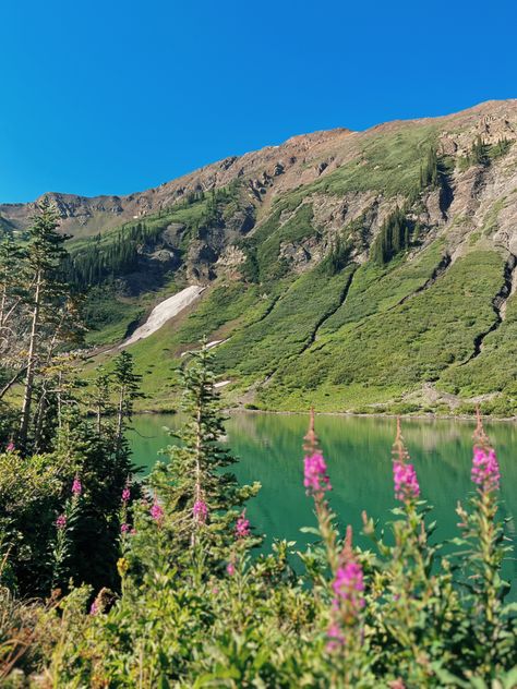 emerald lake in crested butte, co. off roading adventures. hiking, mountain biking, alpine lakes, colorado, wildflowers, wildflower capital, backpacking, camping, swimming, summer, blooming flowers, flower, wildlife, nature, the outdoors Crested Butte Wildflower Hikes, Emerald Lake Colorado, Summer Blooming Flowers, Colorado Road Trip, Colorado Lakes, Colorado Wildflowers, Road Trip To Colorado, Cabin Trip, Crested Butte Colorado