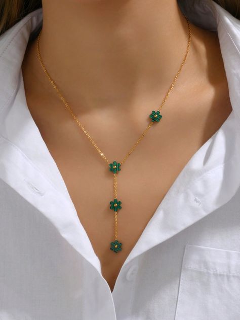 Green  Collar  Stainless Steel   Embellished   Women's Fashion Jewelry Classy Gold Jewelry, Collar Verde, Jewels Diy, Wedding Jewelry Sets Bridal Jewellery, Neck Pieces Jewelry, Gold Jewelry Simple Necklace, Diamond Necklace Designs, Gold Jewelry Stores, Indian Jewellery Design Earrings