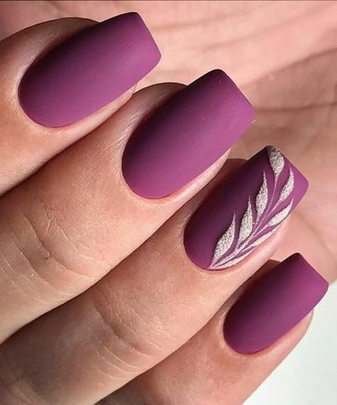 Purple Nail Art, Red Nail Art, Purple Nail, Beautiful Nail Art, Fancy Nails, Manicure E Pedicure, Purple Nails, Gorgeous Nails, Blue Nails