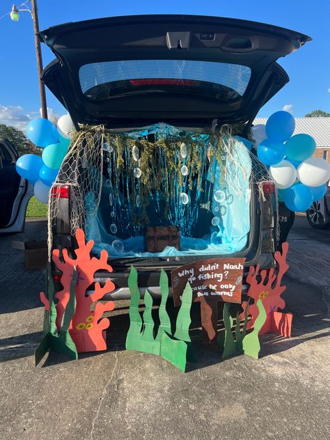 #trunkortreat #ocean #halloween Pirate Mermaid Trunk Or Treat, Shipwreck Trunk Or Treat, Trunk Or Treat Ideas Mermaid, Trunk Or Treat Sea Theme, Space Trunk Or Treat Ideas For Cars, Aquarium Trunk Or Treat, Trunk Or Treat Mermaid Theme, One Piece Trunk Or Treat, Trunk Or Treat Little Mermaid