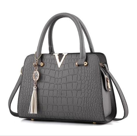 Hand Bags For Women, Fall Handbags, Bags Leather Handbags, Leather Handbags Women, Handbag Patterns, Woman Bags Handbags, Crocodile Leather, Leather Bag Women, Tote Bag Leather