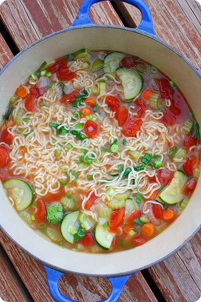 Ramen Vegetable Soup – The Comfort of Cooking Vegetable Ramen, Healthy Ramen, Ramen Soup, Vegetable Broth, Soup And Sandwich, Vegetable Soup, Delicious Soup, Soup And Salad, I Love Food